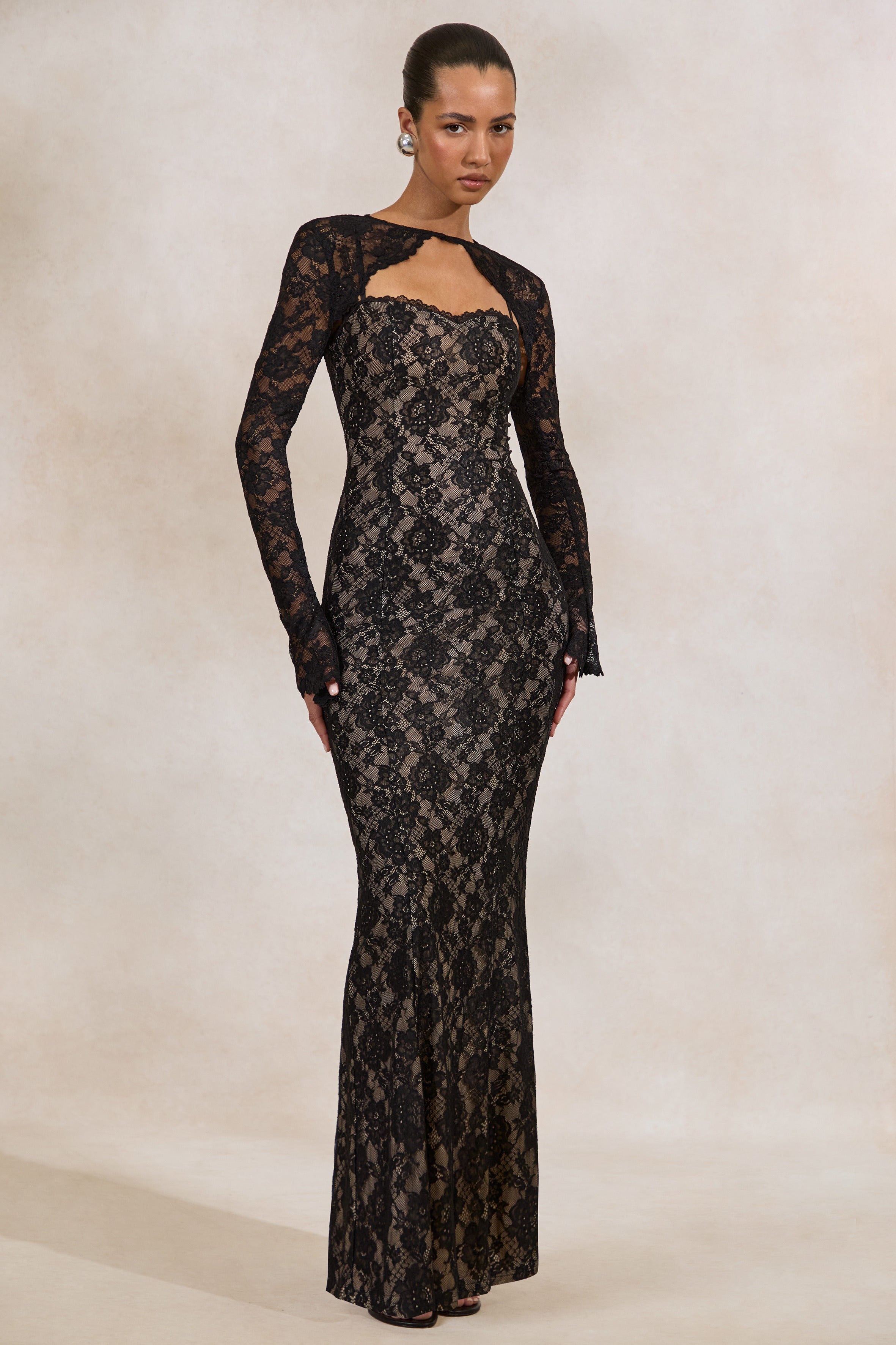 Mirellia | Black Lace Sweetheart-Neck Maxi Dress