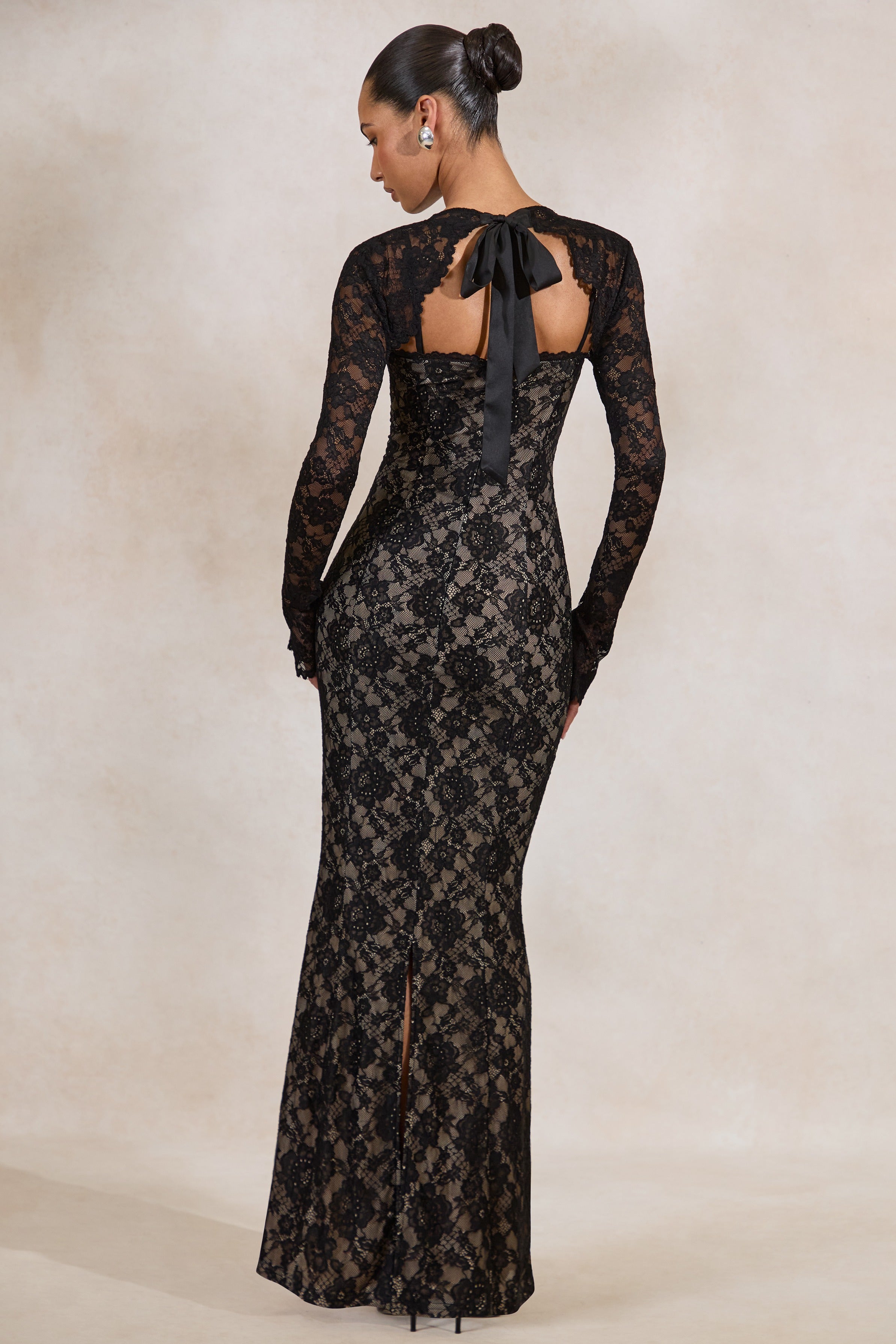 Mirellia | Black Lace Sweetheart-Neck Maxi Dress